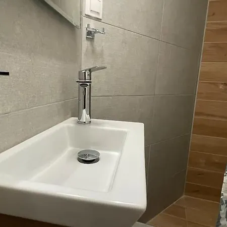 Palmera Freeparking * Salonicco